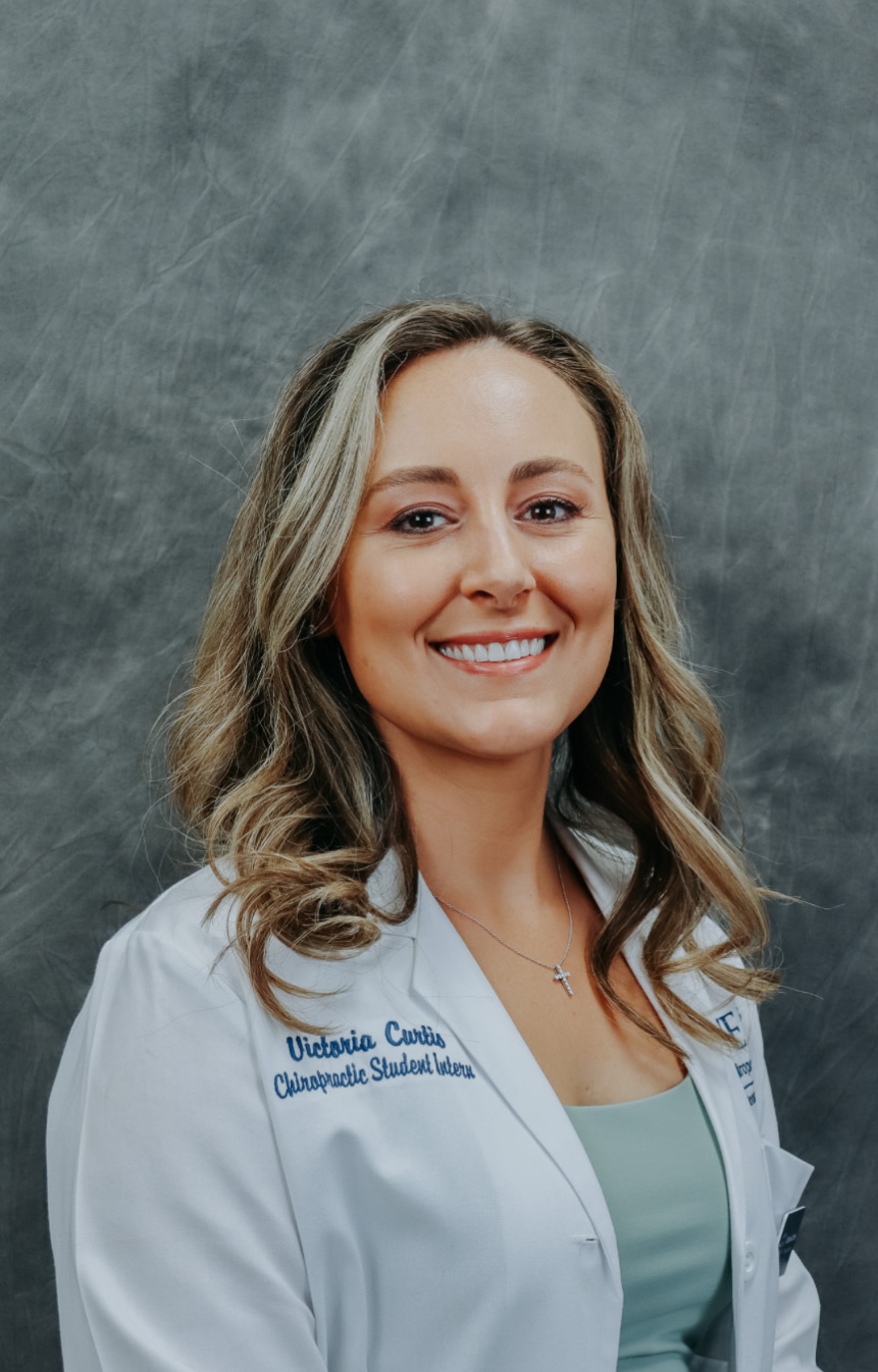 Dr. Victoria Curtis, DC